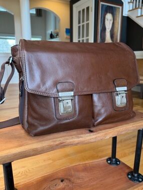Kenneth Cole Vintage Y2K Leather Messenger Bag Brown Laptop Work (GUC)